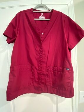 Adar Medical Button-Front Scrub Top in Burgundy